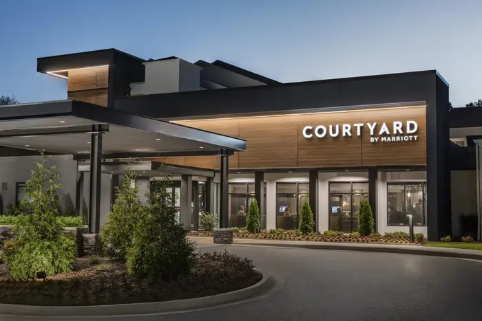 Courtyard By Marriott