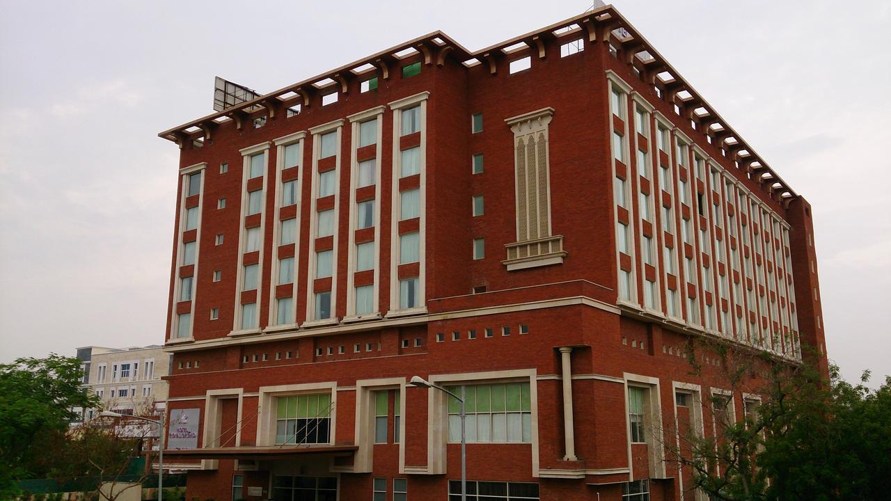 COUNTRY INN SAHIBABAD + RAMADA PLAZA + ROYAL ORCHID