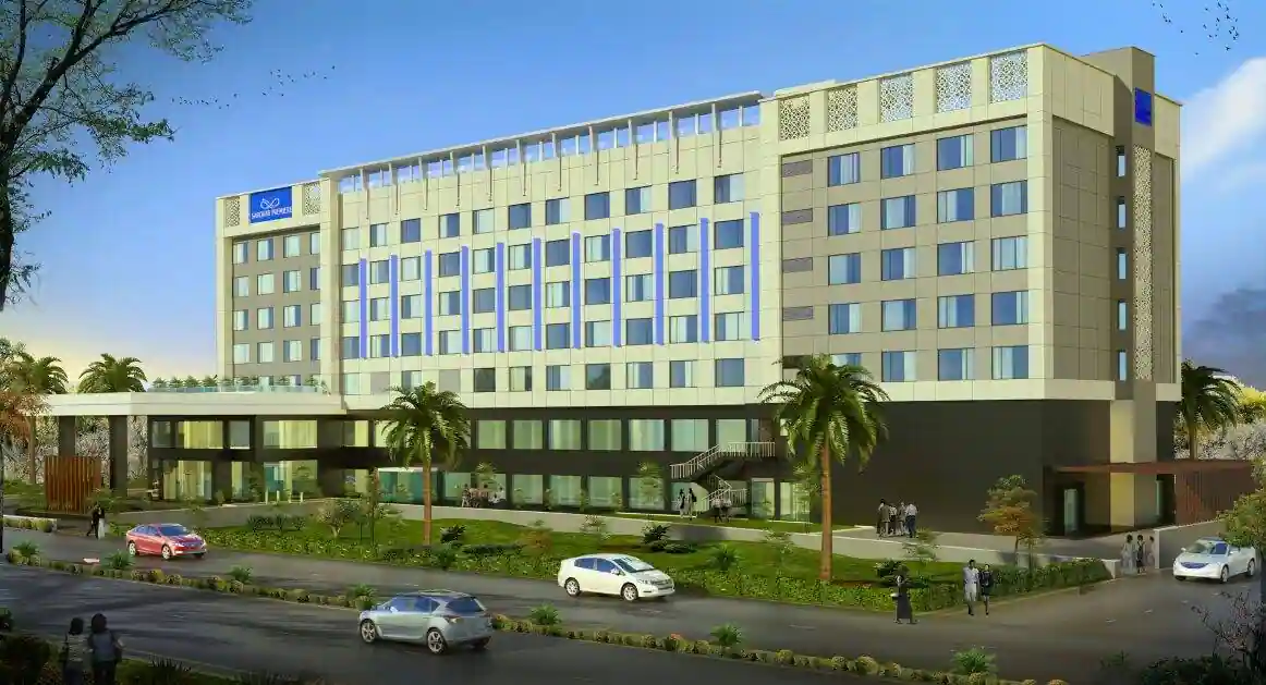LEELA AMBIENCE + CRYSTAL SAROVAR PREMIERE + CROWNE PLAZA JAIPUR