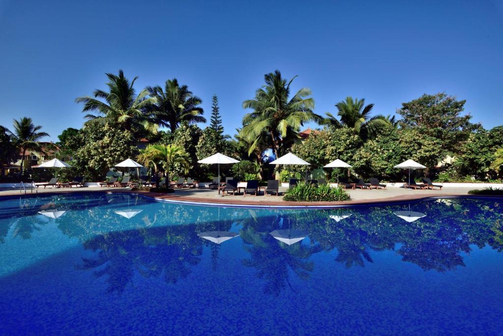 RADISSON BLU CAVELOSSIM