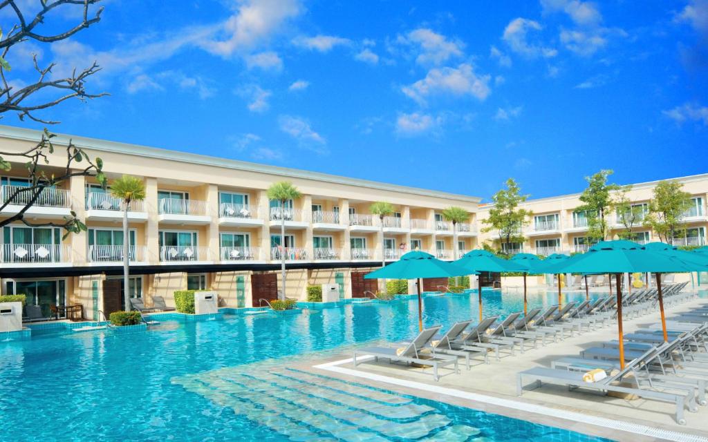 M-Social phuket