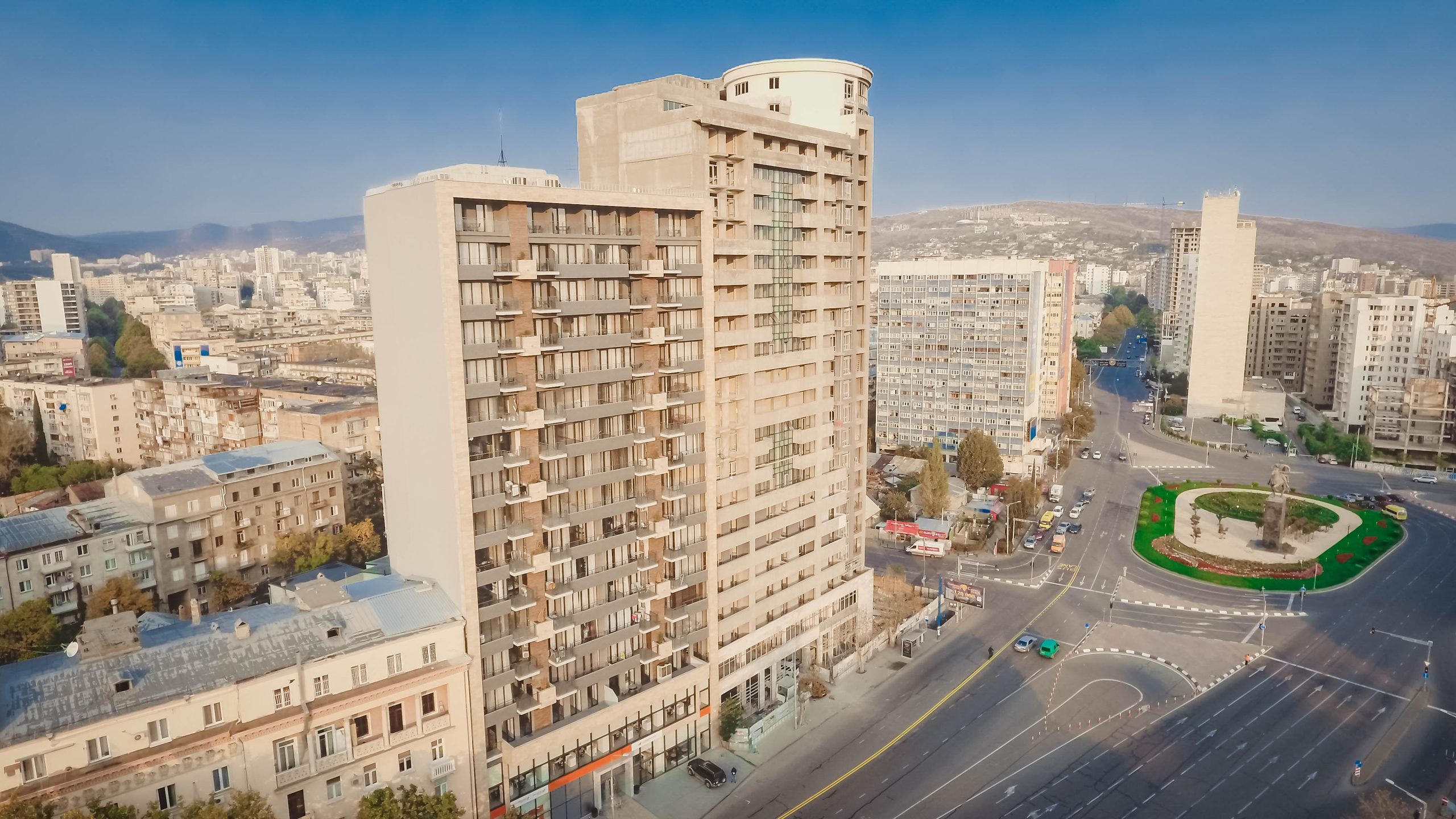 ameri plaza tbilisi