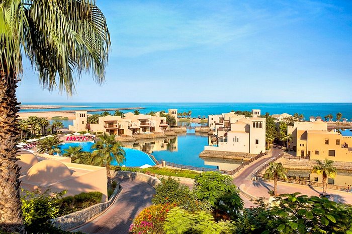 Cove Rotana