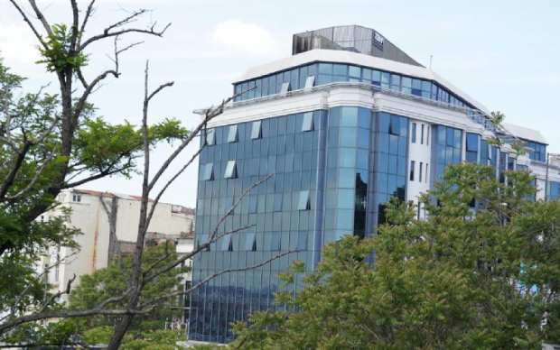 Euro Plaza
